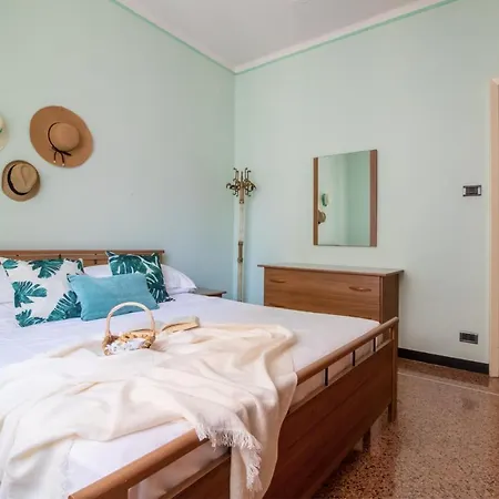 Apartment Sea Mint